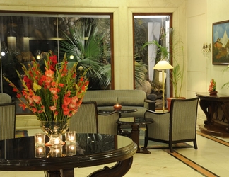 Lobby 2 Grand Hotel Kathmandu