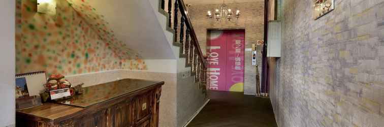 Lobi SunMoonLake Loft Inn