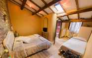 Kamar Tidur 4 Medieval House