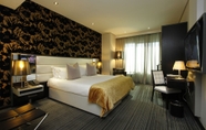 Bedroom 4 Coastlands Umhlanga Hotel and Convention Centre