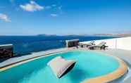 Kolam Renang 3 Ambassador Aegean Luxury Hotel and Suites