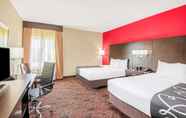 Bedroom 4 La Quinta Inn & Suites by Wyndham Elk City