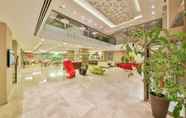 Lobi 4 Ramada by Wyndham Istanbul Taksim