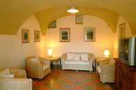 Lobby Corte Fiorita Albergo Diffuso