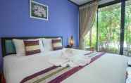 Kamar Tidur 6 Ploykhumthong Boutique Resort