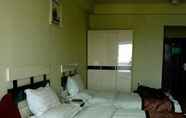 Bedroom 2 British Hotel Kunming News Road
