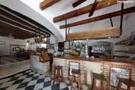 Quầy bar, cafe và phòng lounge El Palomar de la Breña