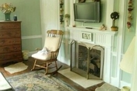 Bedroom Brookside Inn At Laurens