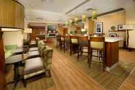 Bar, Cafe and Lounge Hampton Inn Cleveland, TN