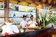 Bar, Cafe and Lounge Gangehi Island Resort