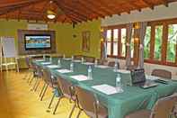 Functional Hall Porto Pacuiba Hotel Ilhabela