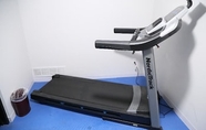 Fitness Center 5 Crows Nest Inn Tawas