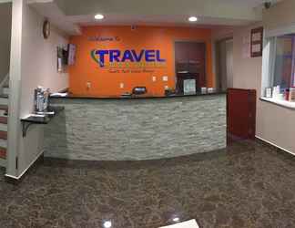 ล็อบบี้ 2 Travel Inn & Suites