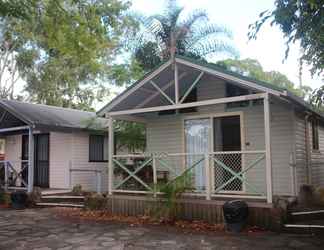 Exterior 2 Lani's Holiday Island - Caravan Park