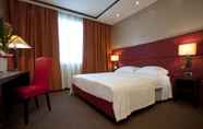 Bedroom 6 Palace Hotel Legnano