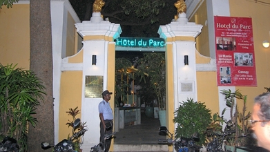 Luar Bangunan 4 Hotel du Parc