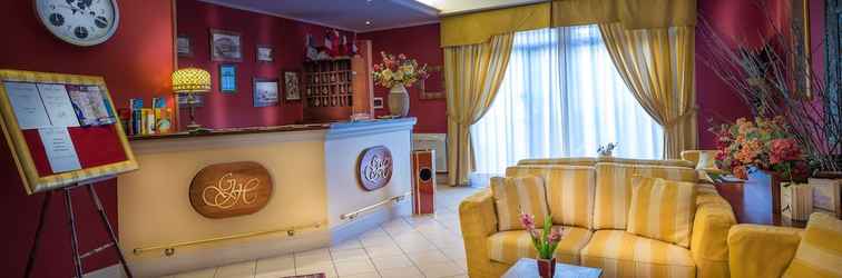 Lobi Greta Rooms Hotel