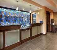 Lobi 2 Best Western Plus Pleasanton Hotel