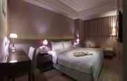 Bedroom 3 LinkWorld Hotel Taipei