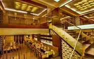 Restaurant 3 Hotel Caspia Pro Greater Noida