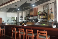 Bar, Kafe dan Lounge Hotel La Familia