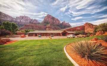 Exterior 4 Cable Mountain Lodge