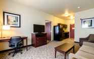 Ruang untuk Umum 5 Cobblestone Inn & Suites - Harvey