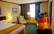 ห้องนอน 7 Travelodge by Wyndham Montreal Airport