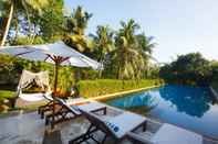 Swimming Pool Tamarind Hill by Asia Leisure