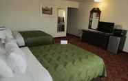 Bedroom 3 Quality Inn Evanston near Wyoming Downs