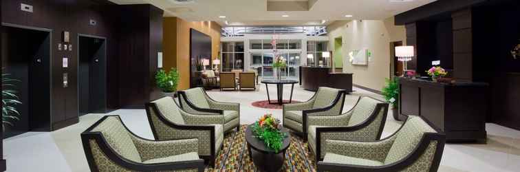 Lobi Holiday Inn Eau Claire South I-94, an IHG Hotel