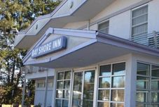 외관 Bay Shore Inn