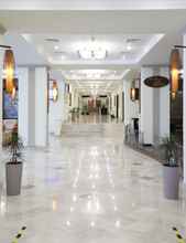 Lobi 4 Ramada by Wyndham Tashkent