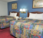 Bilik Tidur 3 Royal Inn - Hudson I-94