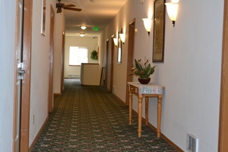 Lobby 4 Anaco Bay Inn