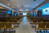 Functional Hall Best Western Plus Hotel Perla Del Porto