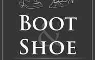 Lobi 7 The Boot and Shoe