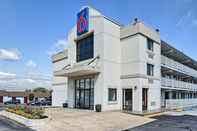 Exterior Motel 6 Maple Shade Township, NJ - Philadelphia - Mt Laurel