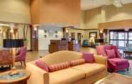 Lobby 6 Comfort Suites Texarkana Arkansas