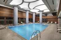 Swimming Pool Sheraton Bursa Hotel