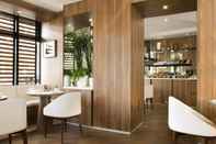 Bar, Cafe and Lounge Hotel Eiffel Turenne