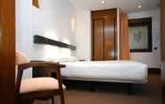 Kamar Tidur 4 Hotel Domus Plaza Zocodover