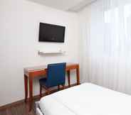 Bedroom 6 Apartments Swiss Star Marc Aurel