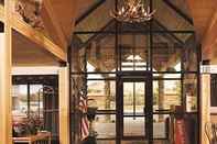 Lobby AmericInn by Wyndham Medora