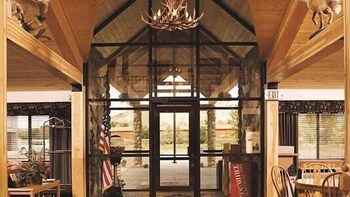 Lobby 4 AmericInn by Wyndham Medora