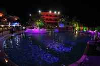 Swimming Pool Pineland Hotel and Health Resort
