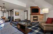 Lobby 6 Marriott Grand Residence Club, Lake Tahoe – 1 to 3 bedrooms & Pent