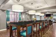 Bar, Kafe, dan Lounge Hampton Inn Statesboro