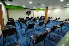 機能ホール Hotel Alex