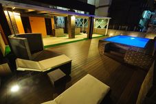 スイミングプール Hotel Alex